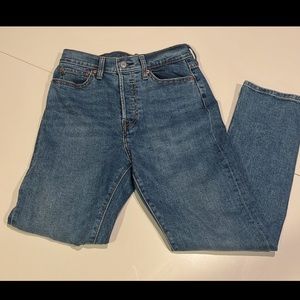 Levi’s Wedgie Straight Jean